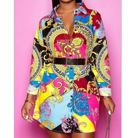 Dresses & Skirts - Button Down dress ⚡